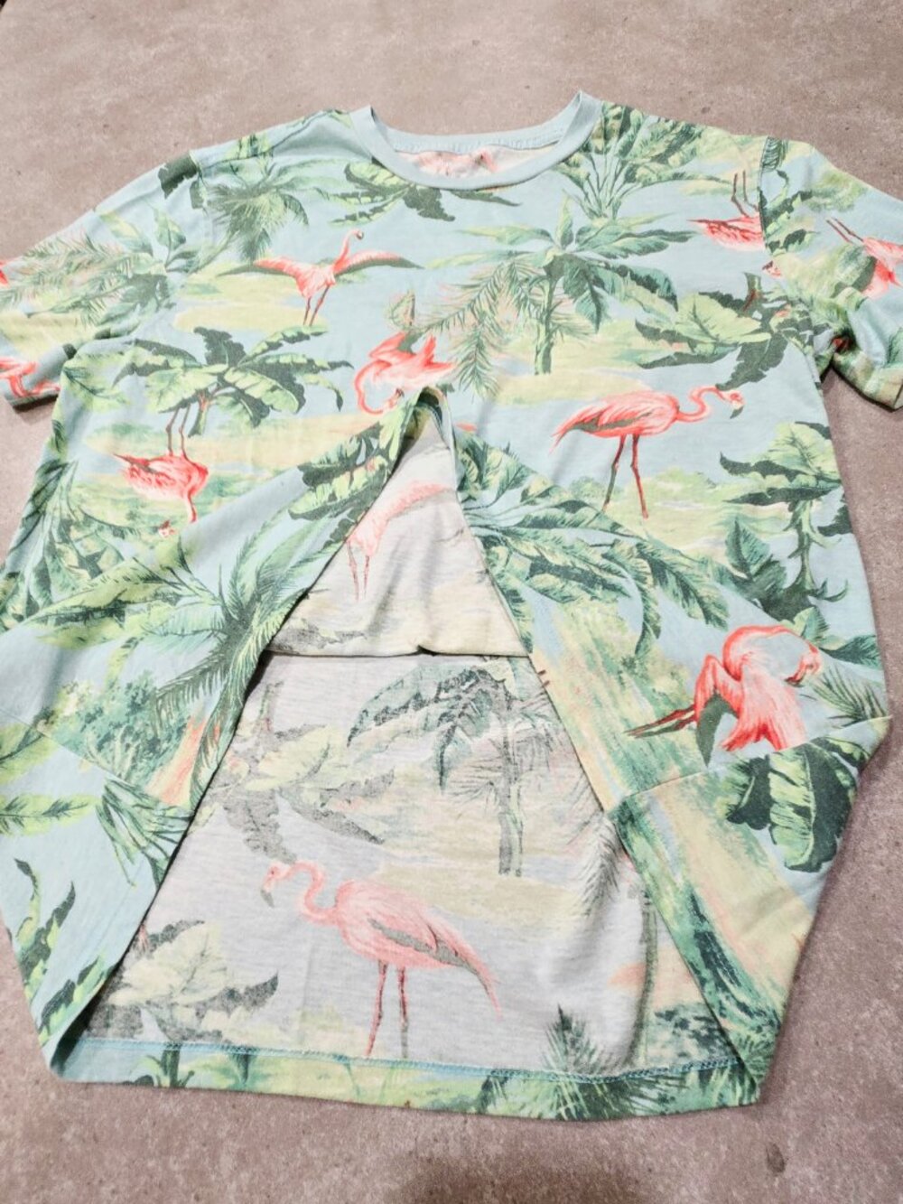 OLD NAVY Women's Tropical Print Short Sleeves Tee Shirt - Green/Pink - Medium - Picture 2 of 11